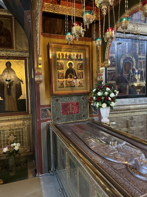 Молебен с акафистом прп. князю Даниилу Московскому